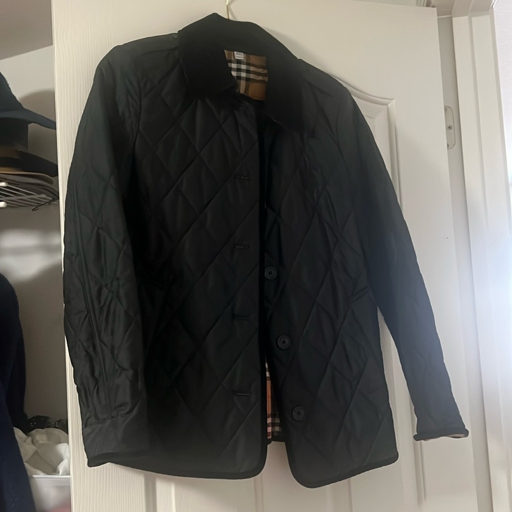 Burberry Women’s quilted Jacket